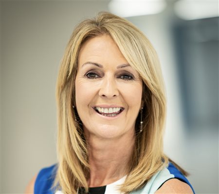 Interest rate cut - Julie White BBC interview 